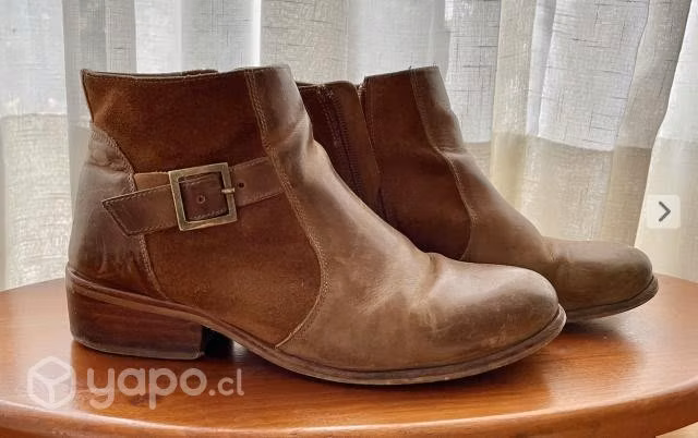 Botin cuero camel 38