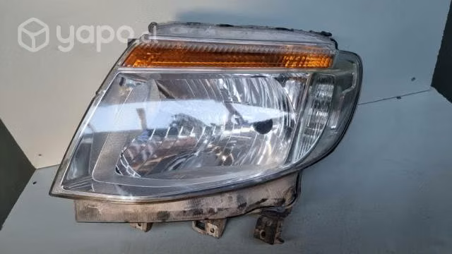 Optico ford ranger dmg la cisterna 32.01