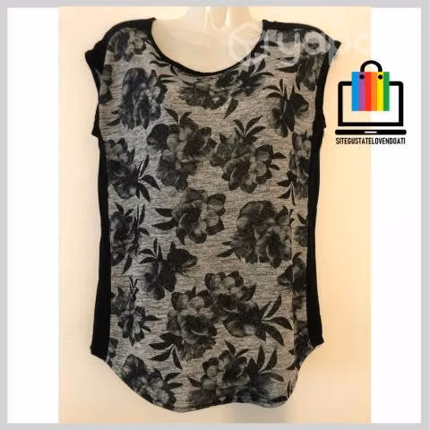 Polera Oasis Flores Gris Negro - Imagen 4
