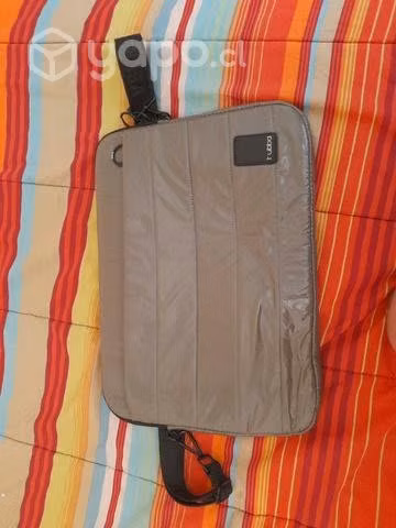 Funda computador BUBBA