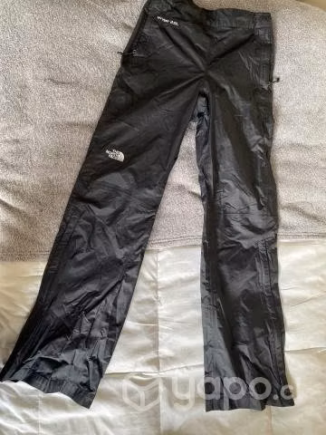 Cubre pantalón impermeable