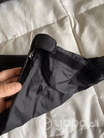 Cubre pantalón impermeable - Imagen 2