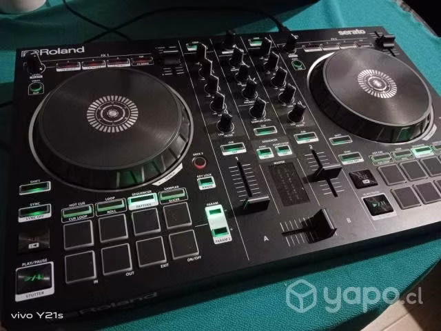 DJ 202 Roland Serato - Imagen 5