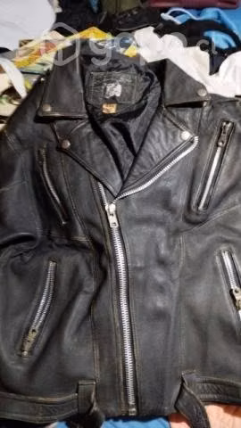 Chaqueta de cuero legitimo