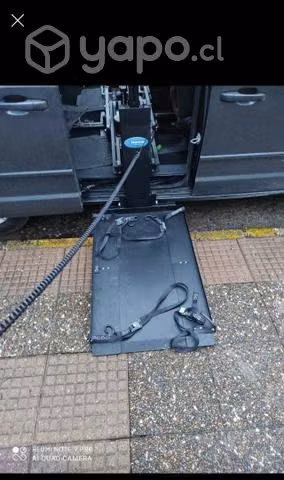 Rampa y silla de ruedas