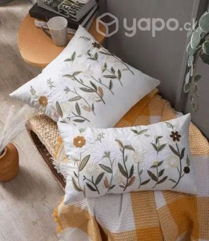 Fundas bordadas