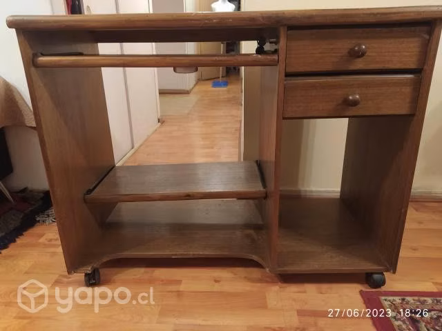 Escritorio mas mesa de apoyo