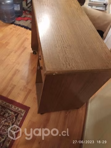 Escritorio mas mesa de apoyo