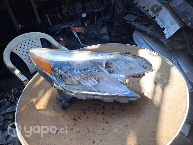 Óptico derecho Nissan note 2013.2017