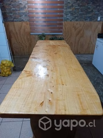 Mesa rústica
