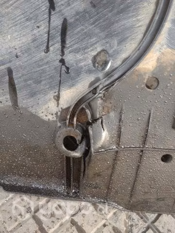 Cubre motor inferior Subaru legacy 2015-2017