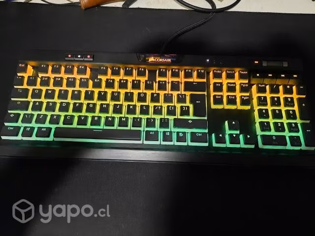 Corsair K70 red Switch - Imagen 2