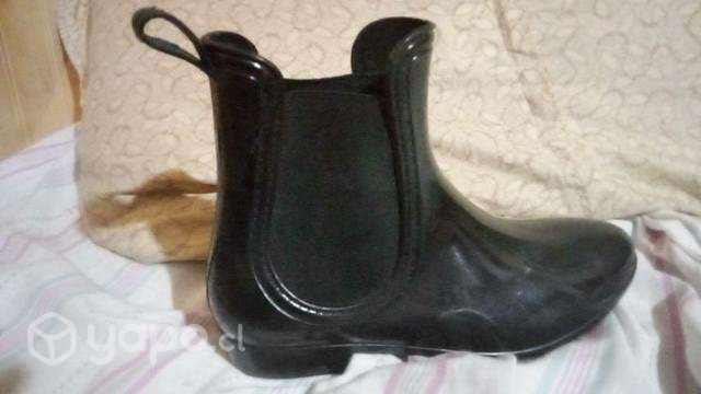 Botas en buen estado - Imagen 2