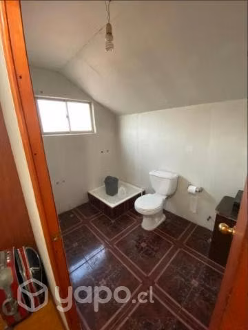 Casa De Dos Pisos 4 D & 3 B, Maipu