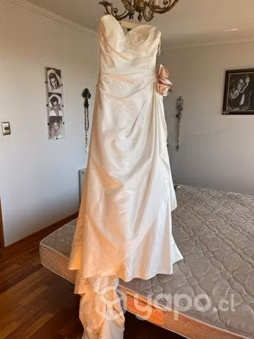 Maravilloso traje de novia