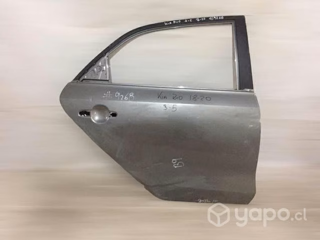 Puerta trasera RH Kia Río 2018 2020