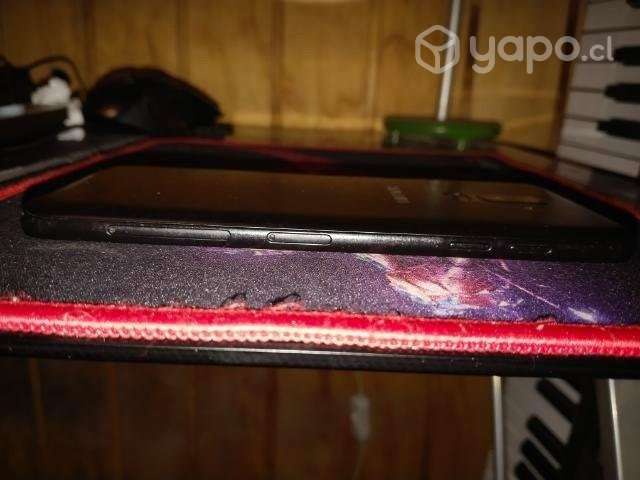 Celular Samsung Galaxy J8 - Imagen 2