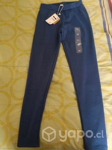 Calzas nuevas niña