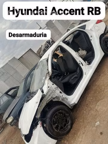 Yugo trasero hyundai Accen rb