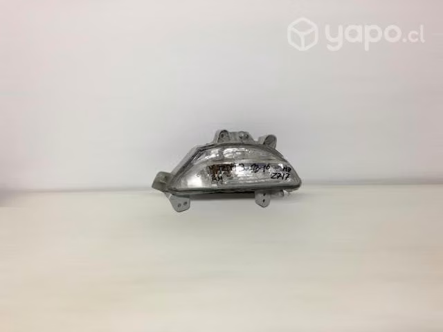 Neblinero Rh Mazda 