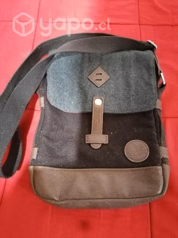 Elegante y hermoso bolso