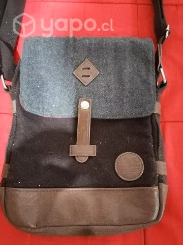 Elegante y hermoso bolso