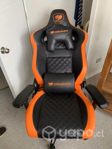 Silla gamer Cougar Armor Titan Pro