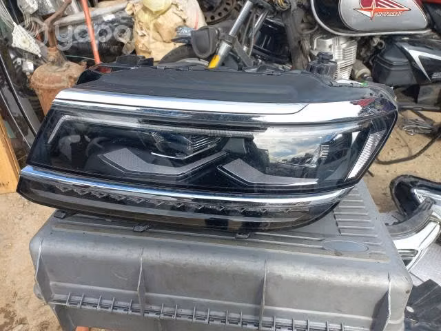 Óptico izquierdo Volkswagen Tiguan LED 2017 2022