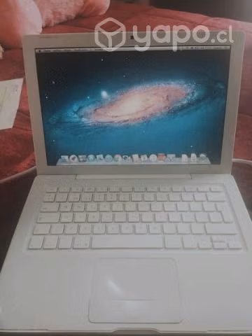 MacBook Apple