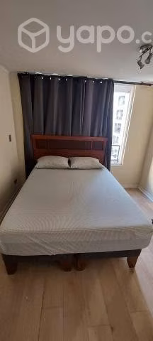 Cama con colchón Marca CIC
