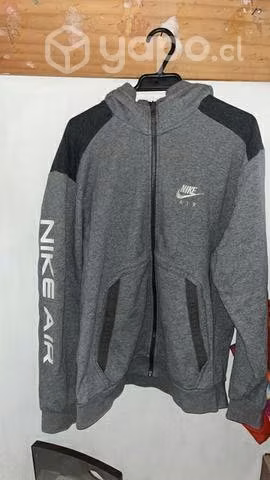 Poleron Nike