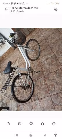 Bicicleta con canastillo - Imagen 2