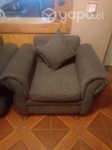 Sillones en excelente estado y comedor