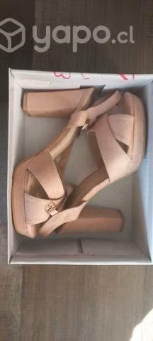Chalas rosadas