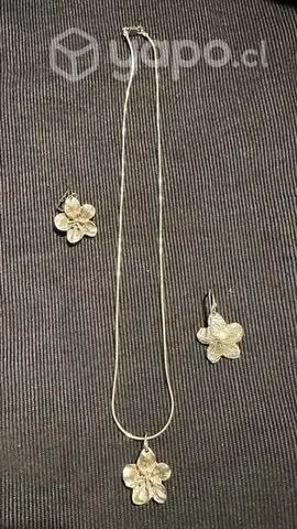 Aros y colgante de flor plata - Imagen 5