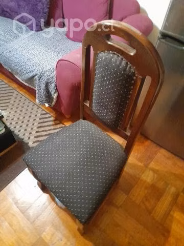 Sillas de madera y tela enchapada