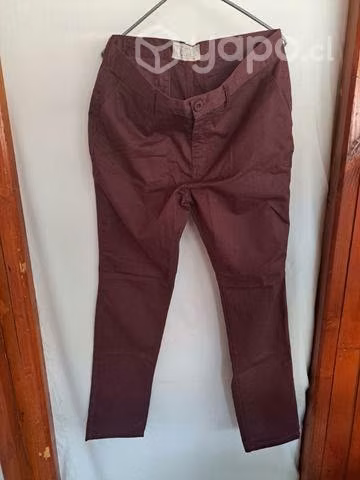 Jeans marca test burdeo