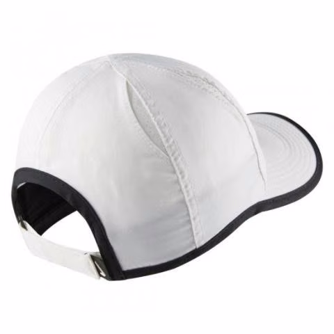 Nike Featherlight Drifit Youth