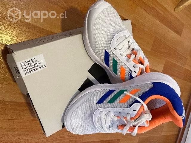 Zapatilla niño/a N 35