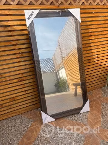 Espejo grande nuevo