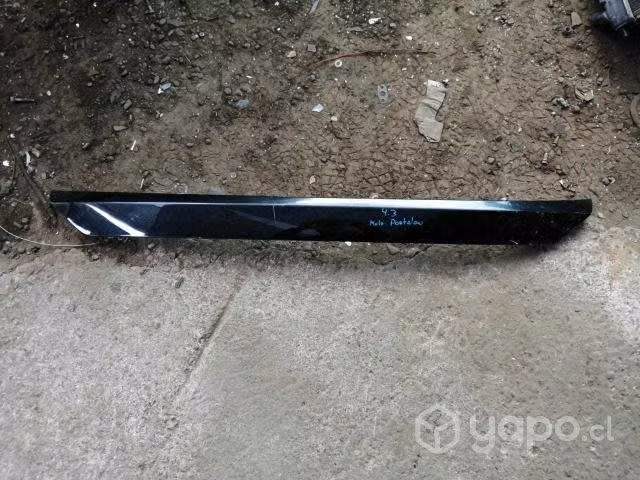 Moldura portalon toyota rav4 2017 original
