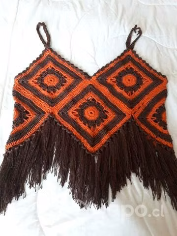 Crop top a crochet