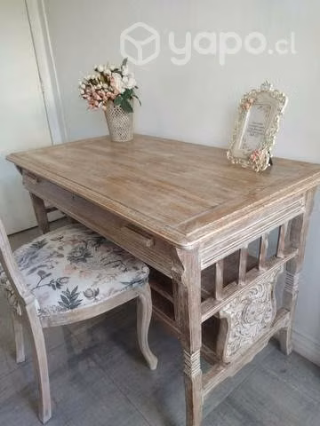 Escritorio con silla