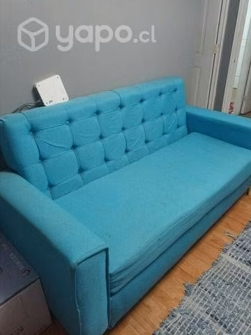 Sillón poco uso, dañado por gato