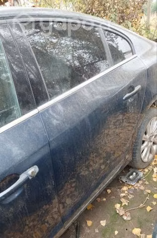 Puerta trasera izquierda volvo s60