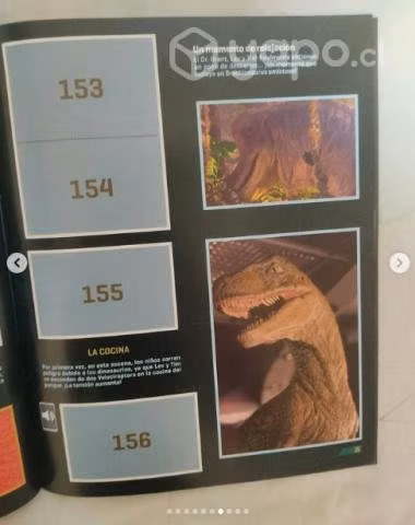 Album + 25 sobres con láminas Jurasic World