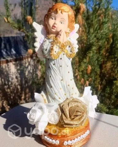Figura Ángel de la guarda, totalmente pintado a ma
