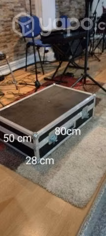 Caja case