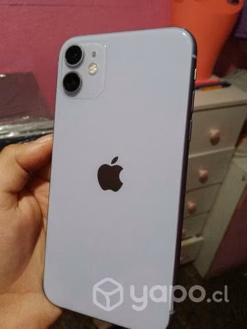 IPhone 11 (morado) - Imagen 2