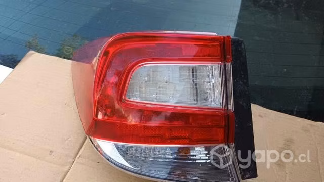 Foco izquierdo Subaru impreza sedan 2017-2022